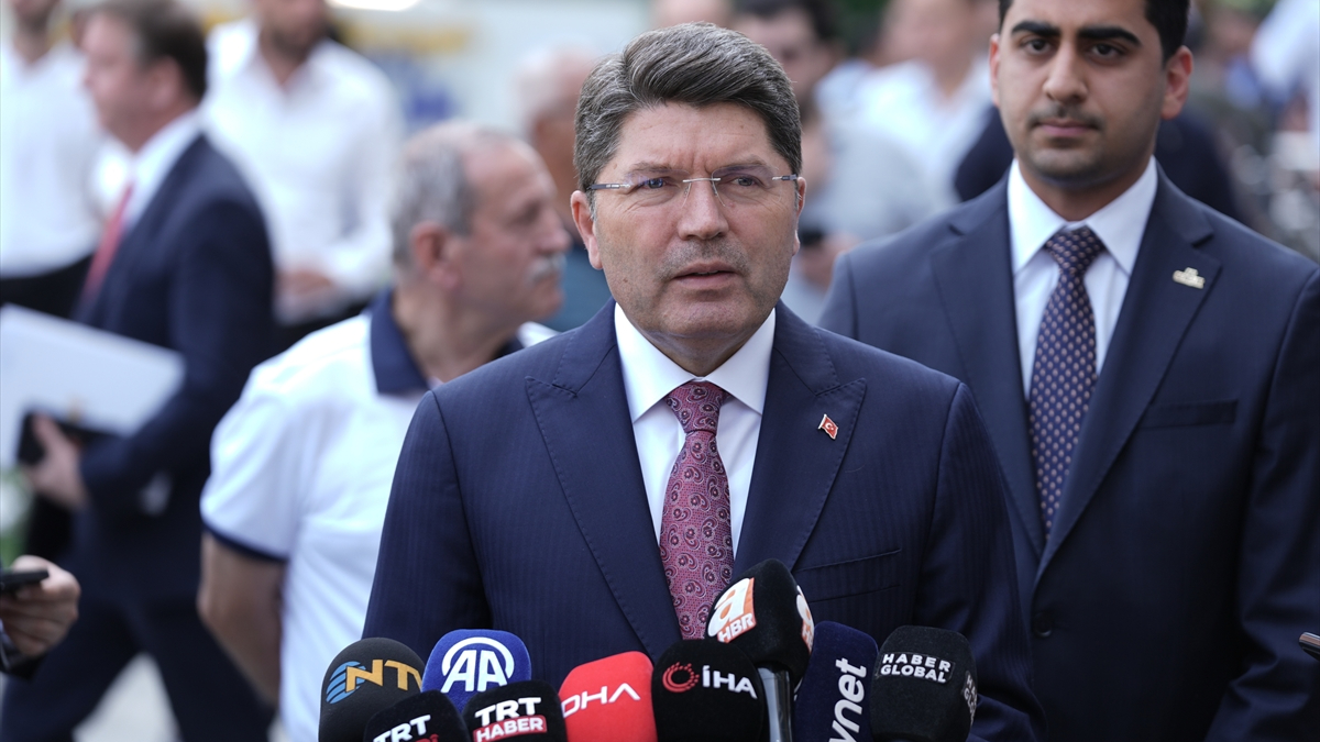Yılmaz Tunç’tan, Özgür Özel’in açıklamalarına yanıt
