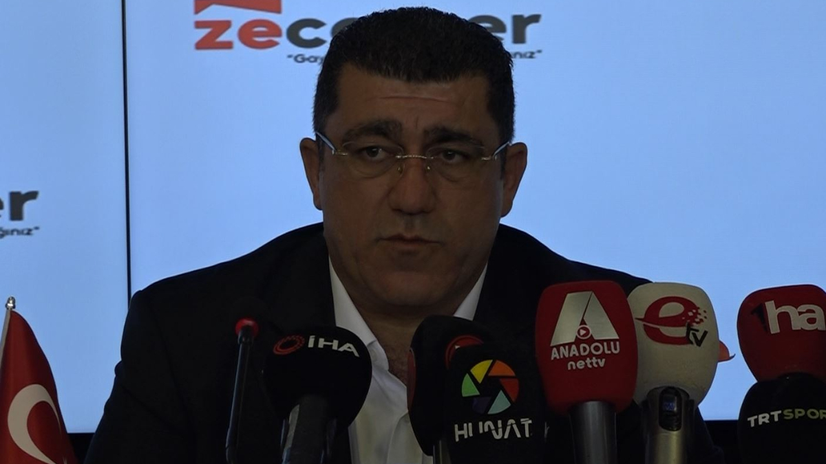 Nurettin Açıkalın: Kayserispor büyük mücadeleler veriyor