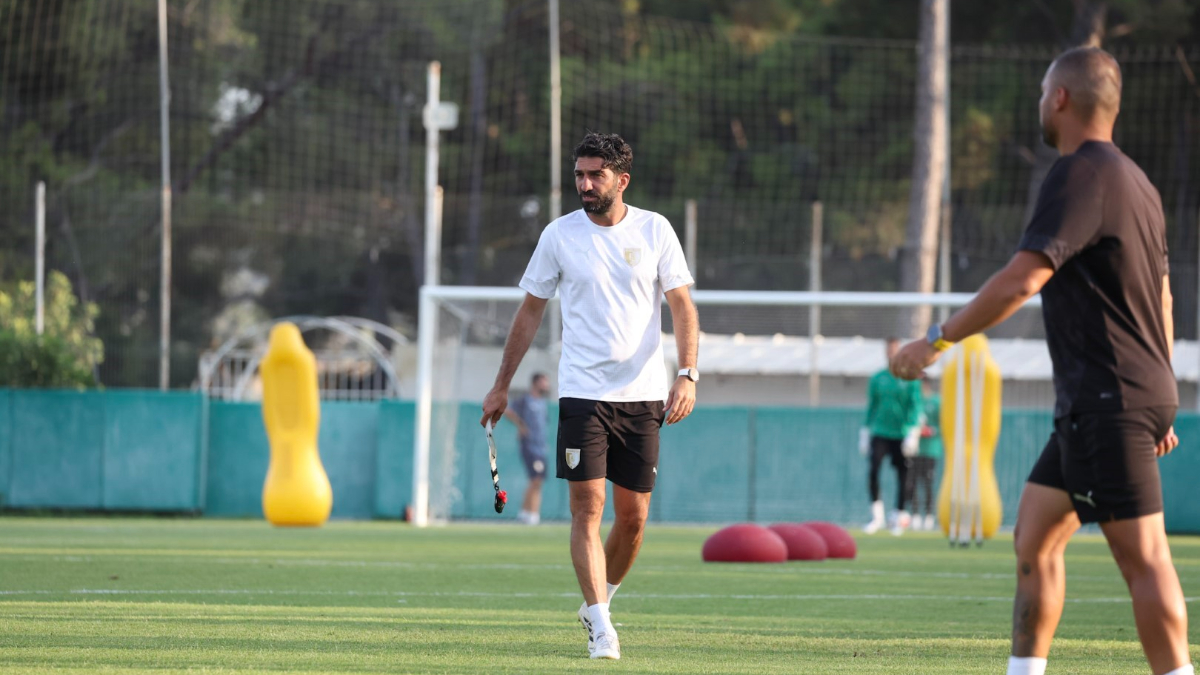 Burhan Eşer: İnşallah, Sivasspor maçından istediğimiz sonuçla döneceğiz
