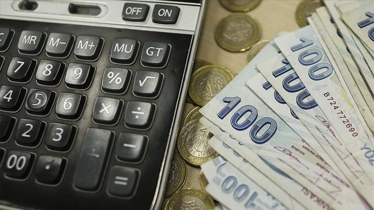 Memurların maaş zam pazarlığı devam ediyor: İşte resmi olmayan orana göre zamlı maaşlar