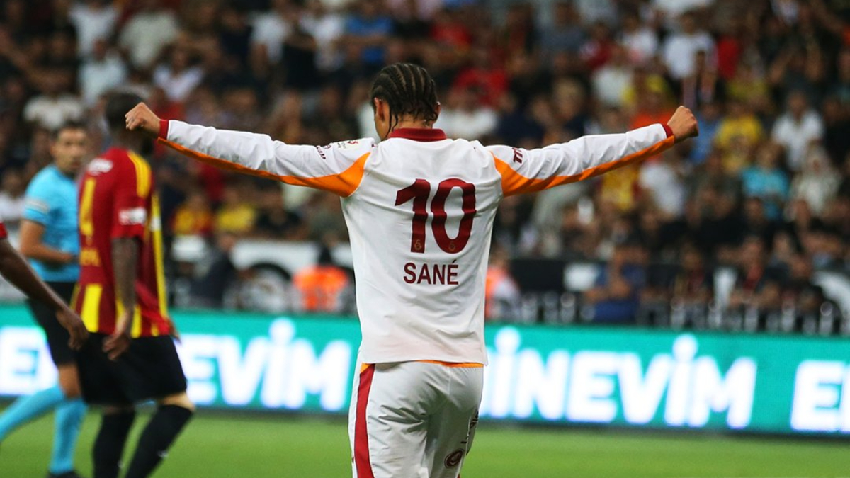 Leroy Sane, Kayserispor maçında yıldızlaştı