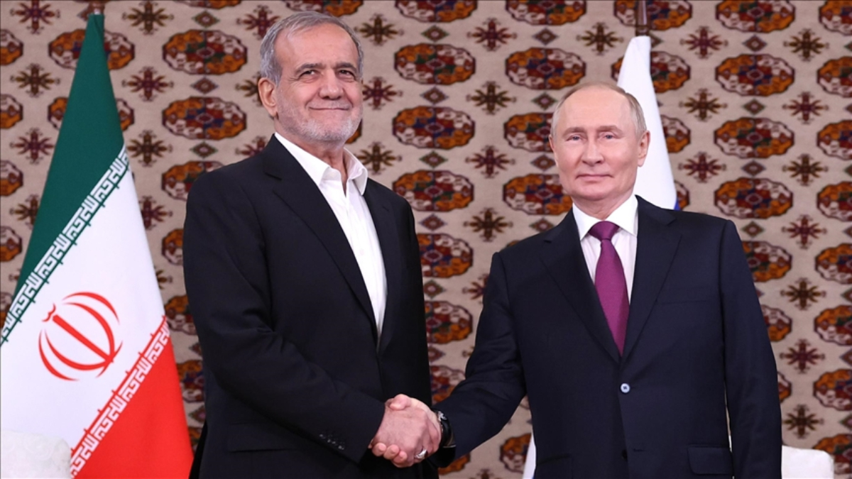 Rusya Devlet Başkanı Putin ile İran Lideri Pezeşkiyan telefon görüşmesi gerçekleştirdi