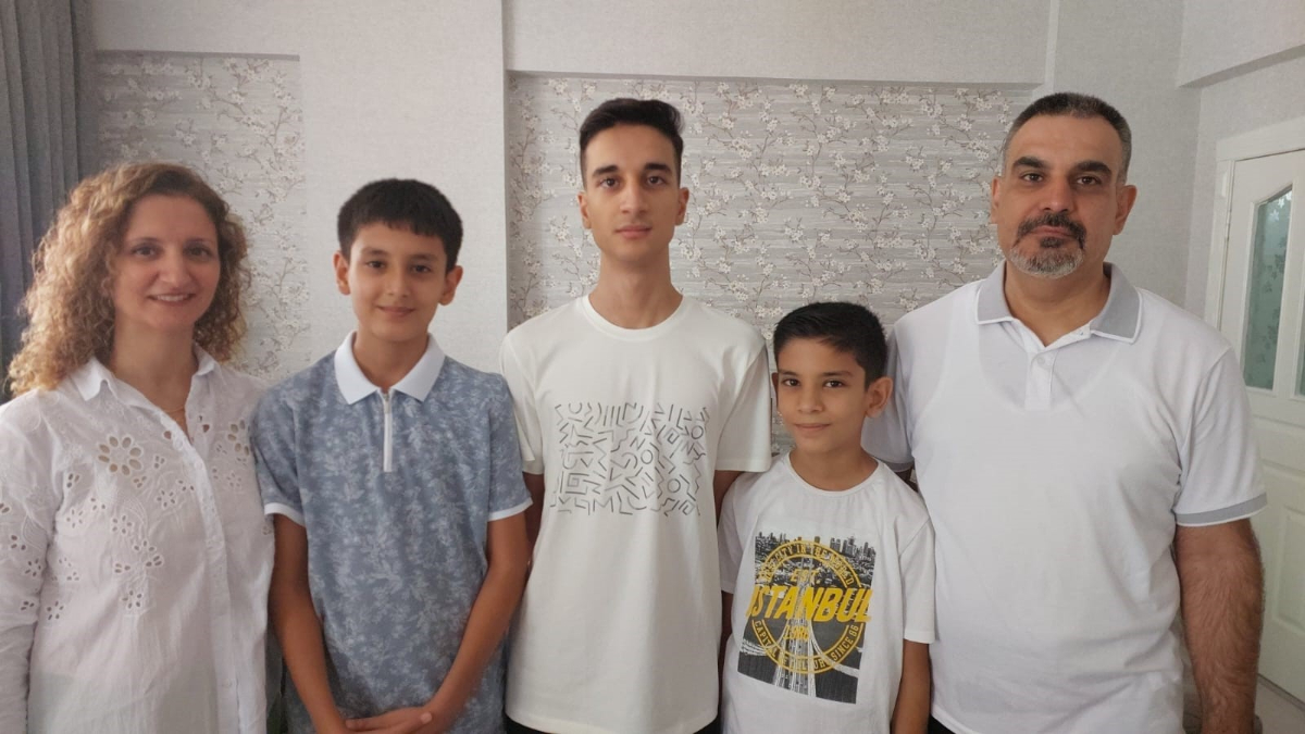 YKS birincisi Ahmet'in tercihi bilgisayar mühendisliği oldu