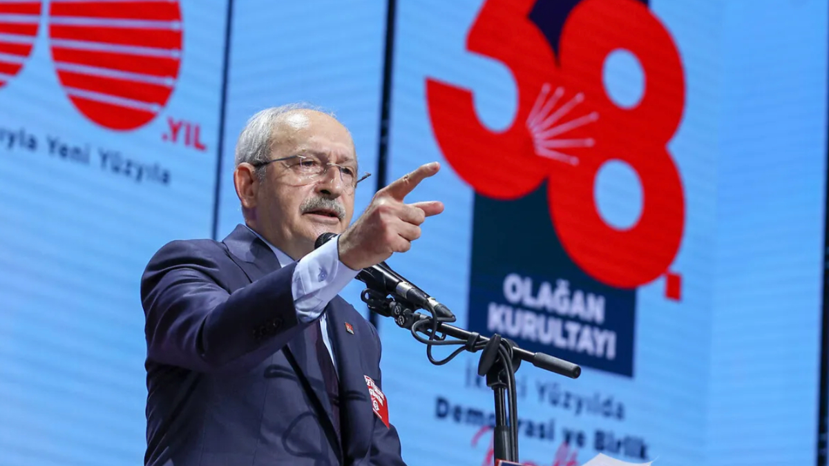 Kemal Kılıçdaroğlu: Parti yönetilmek zorunda, kaçmak olmaz