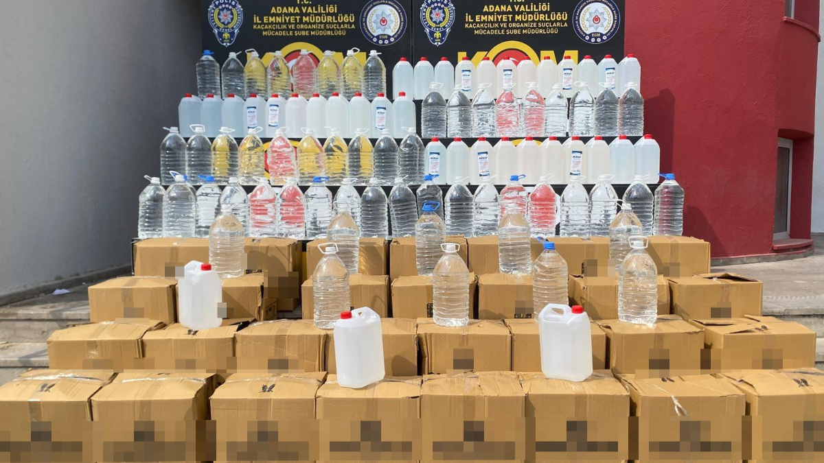 Adana'da 2 ton kaçak etil alkol ele geçirildi