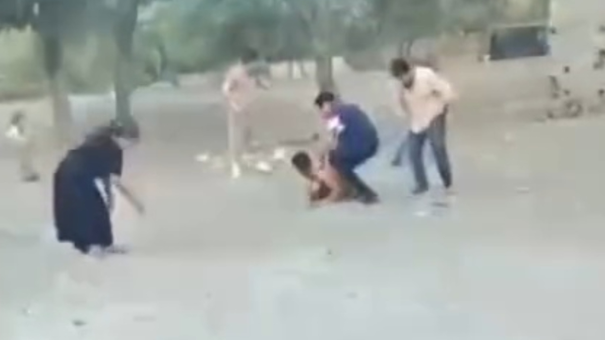 Hatay'da firari hükümlünün polise taşla saldıran 9 yakını tutuklandı
