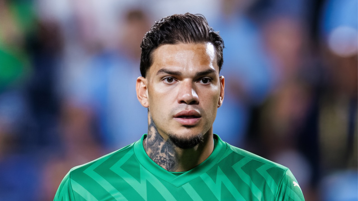 Fenerbahçe, Ederson transferini KAP’a bildirdi