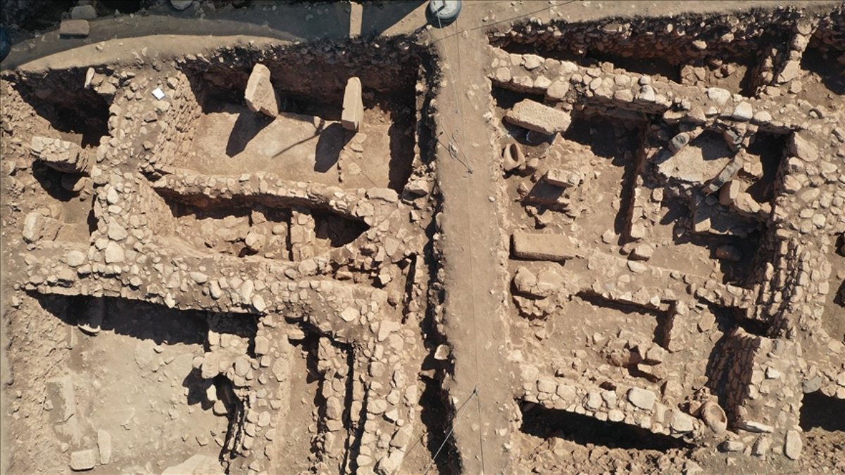 Şanlıurfa Sefertepe kazılarında 12 kafatası bulundu