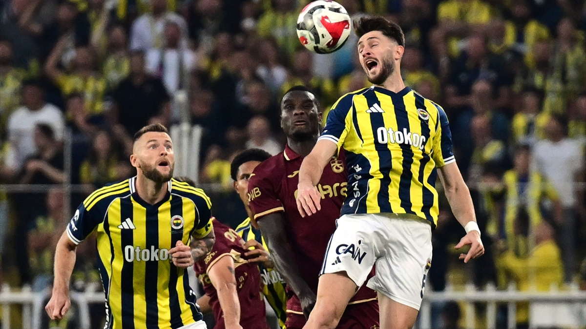 Fenerbahçe, Trabzonspor'u tek golle mağlup etti
