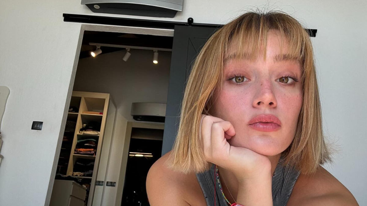 Taze anne Gizem Karaca'dan 8. evlilik yıldönümününe özel romantik kutladı: "iyi ki sen sevgilim"