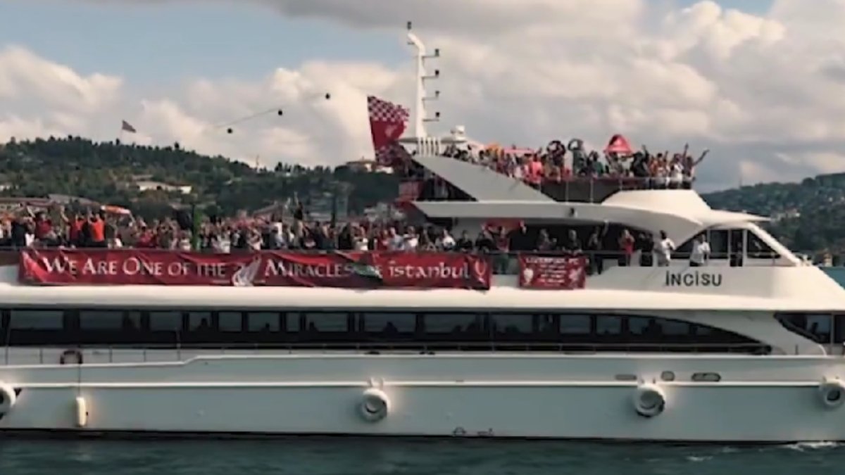 Galatasaray'dan Liverpool'a gönderme