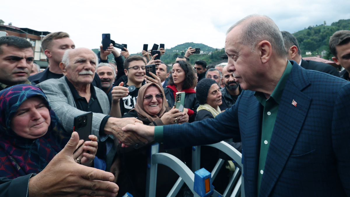 Cumhurbaşkanı Erdoğan, Rize'de vatandaşlarla buluştu