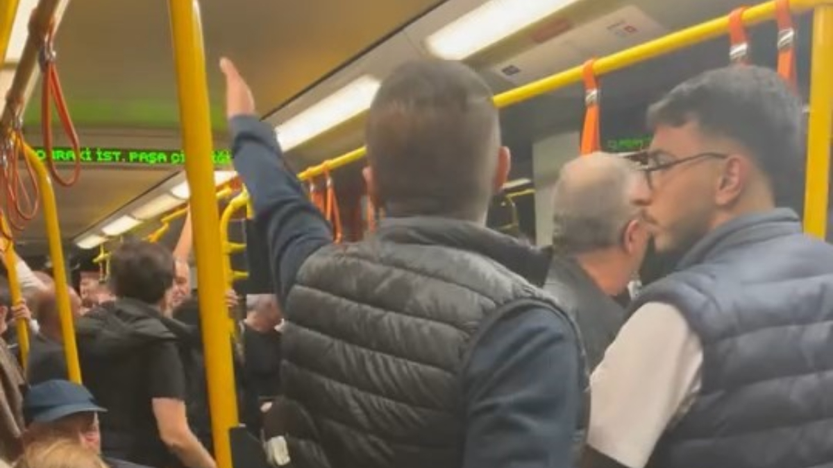 Bursa'da alkollü şahıs metroyu birbirine kattı