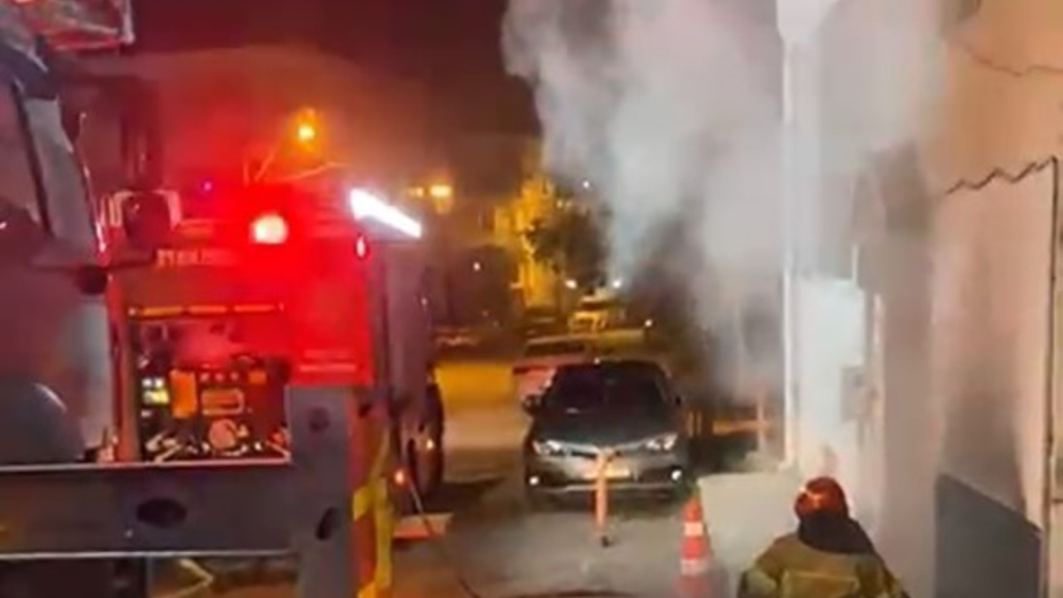 Bursa'da kaldığı apartmanı 3 gün üst üste ateşe verdi