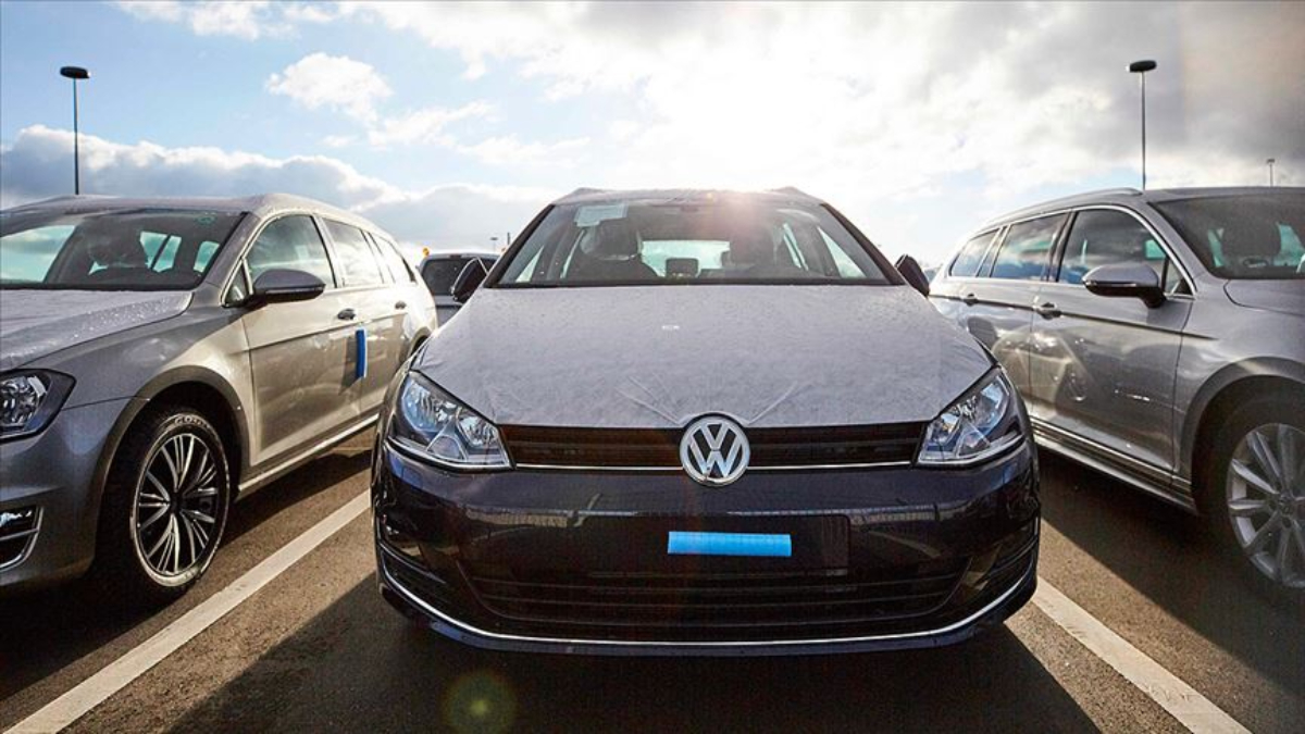 Volkswagen'de kriz: Golf ve Tiguan üretilmeyecek...