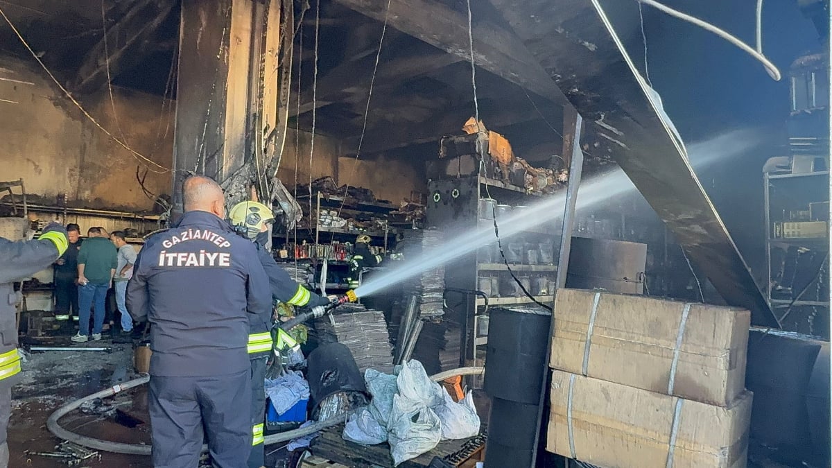 Gaziantep’te sanayi sitesinde yangın