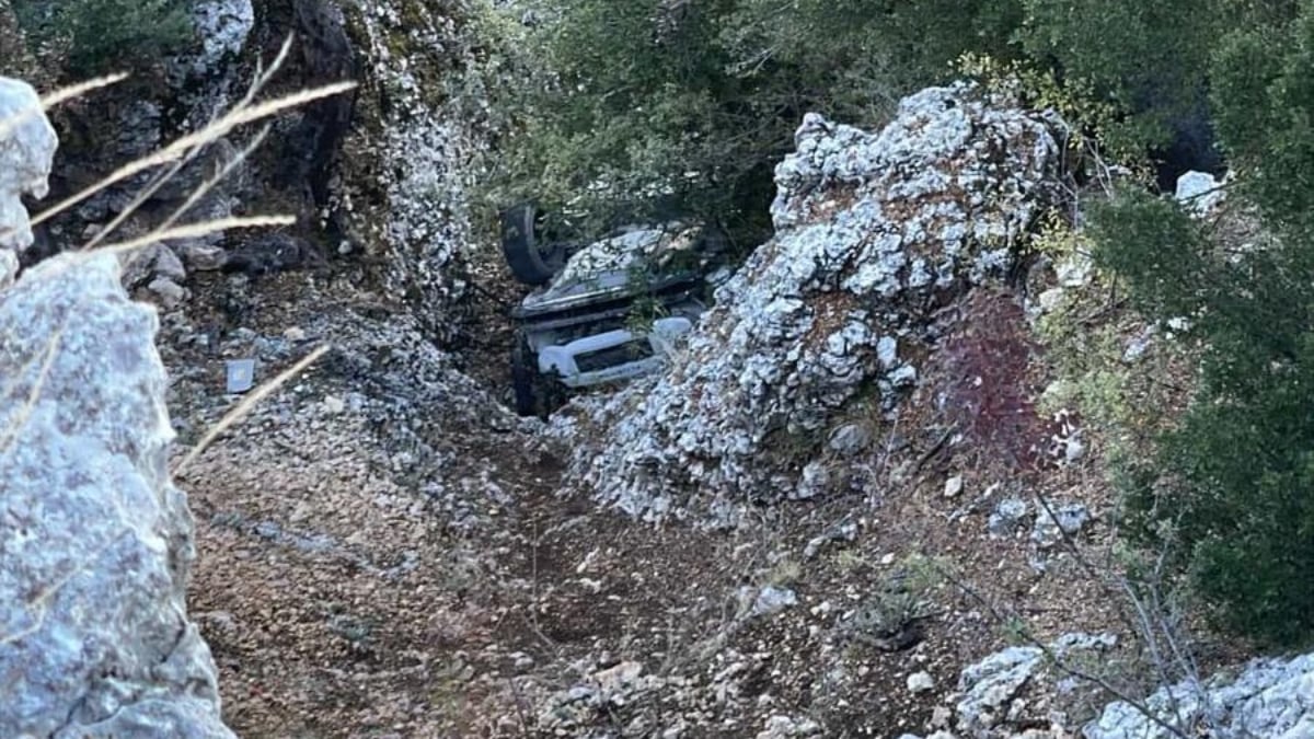 Mersin'de uçuruma düşen otomobilin sürücüsü öldü