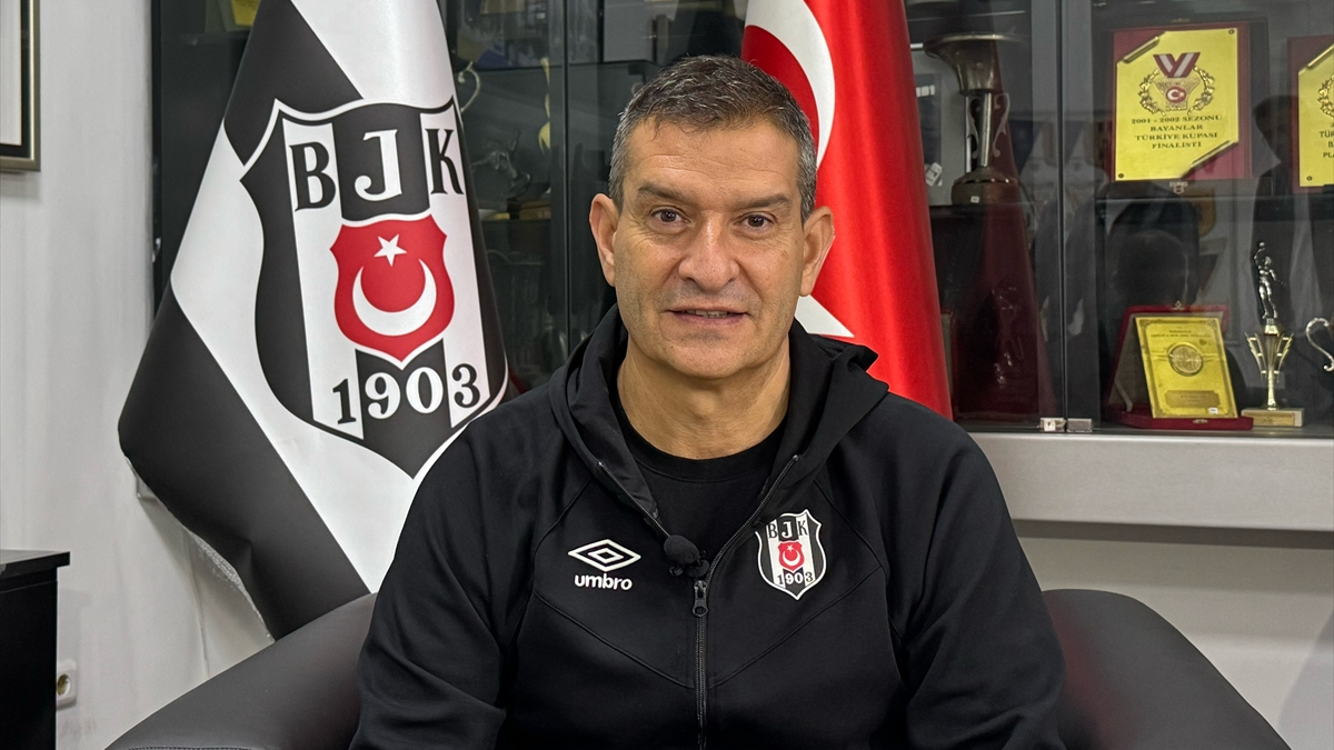 Lorenzo Micelli'nin hedefi Beşiktaş'ı play-off'lara taşımak: