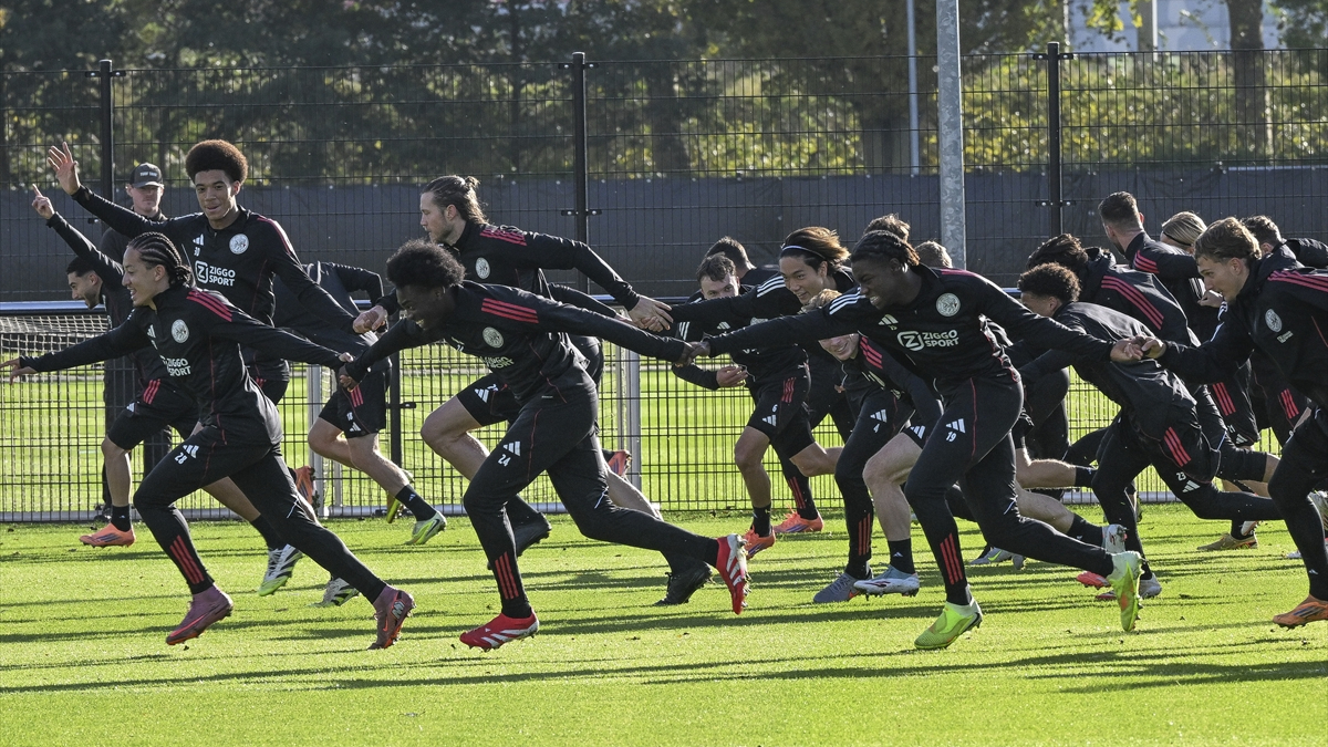 Ajax, Galatasaray maçı hazırlıklarını tamamladı