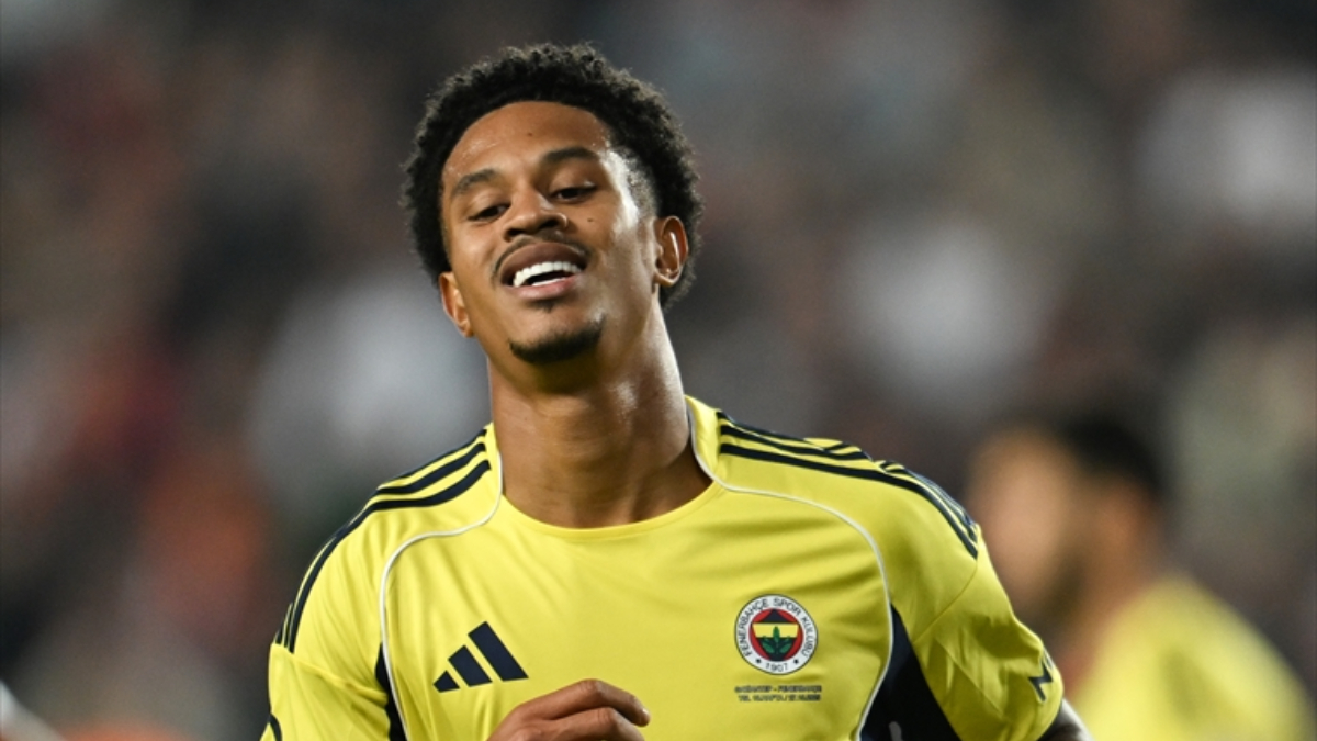 Jayden Oosterwolde'den Viktoria Plzen maçı öncesi açıklama