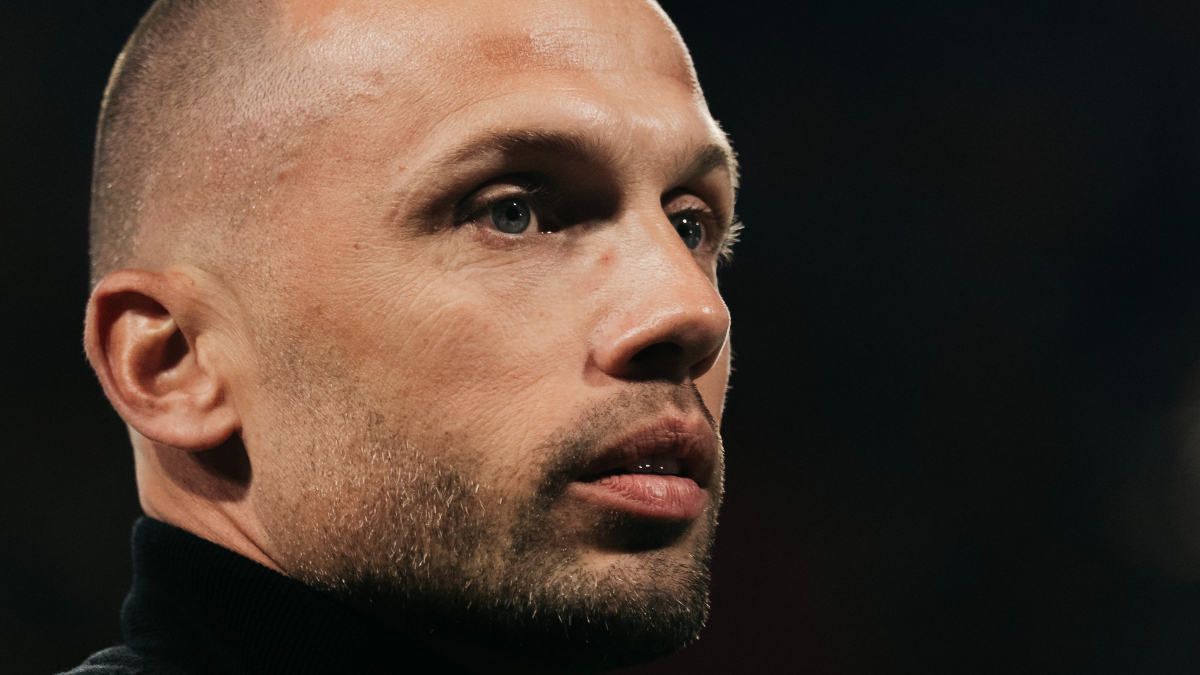 Ajax, John Heitinga ile yolları ayırdı