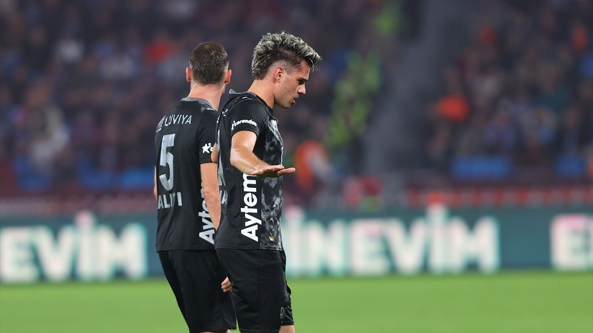 Ianis Hagi'den Trabzonspor'a muhteşem gol!