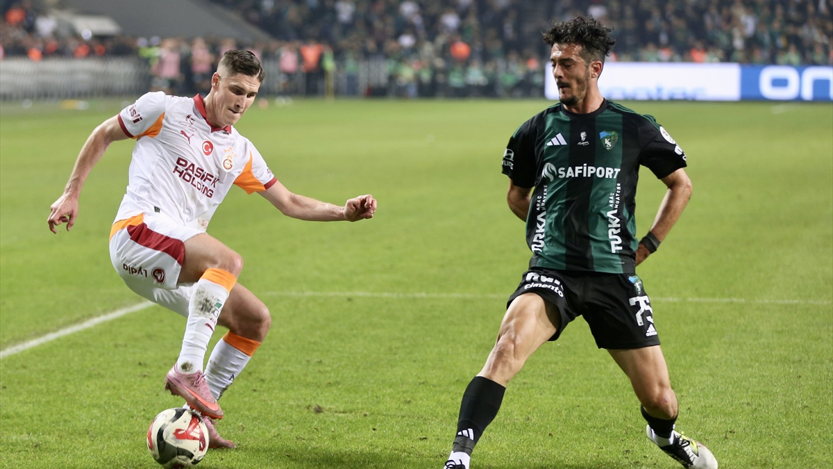 Tayfur Bingöl: Umarım Osimhen'i geçebilirim