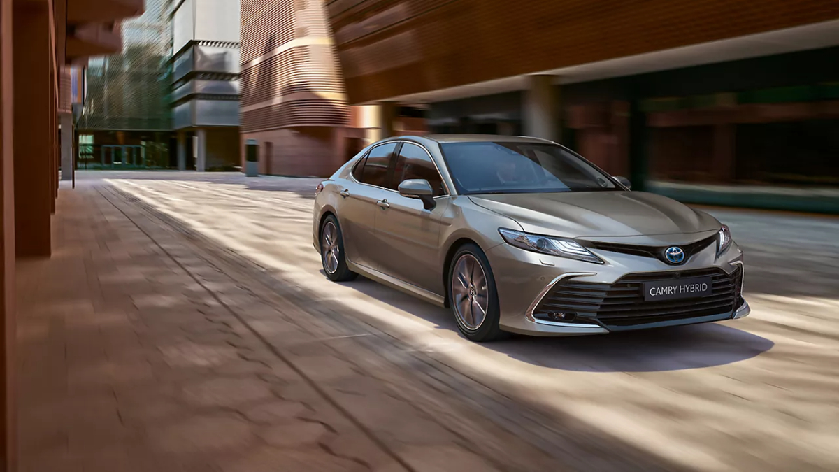 Toyota, batarya fabrikası planlarını bir kez daha erteledi: Nedeni düşük talep