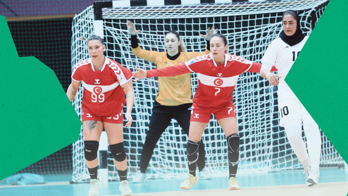 A Milli Kadın Hentbol Takımı, İran'ı yendi