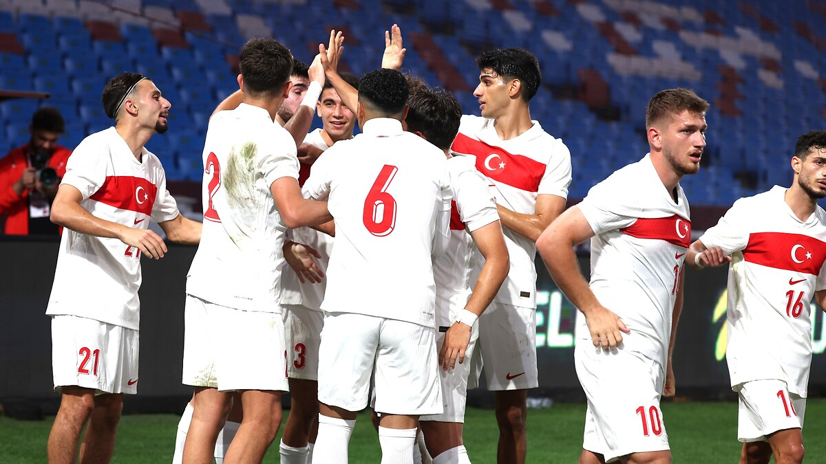 Ümit Milli Futbol Takımı'nın aday kadrosunda değişiklik yapıldı