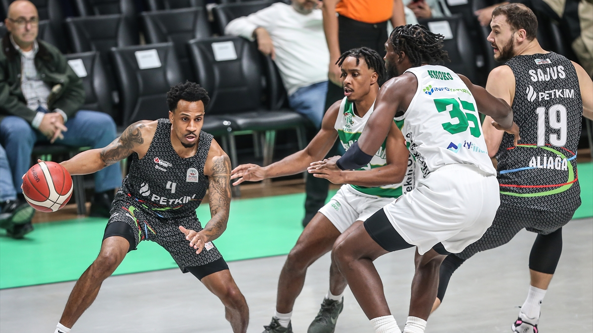 Bursaspor Basketbol, Aliağa Petkimspor'u yendi