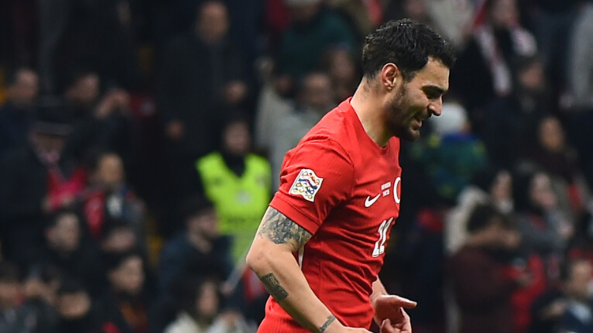 A Milli Takım'da Kaan Ayhan, sakatlık geçirdi