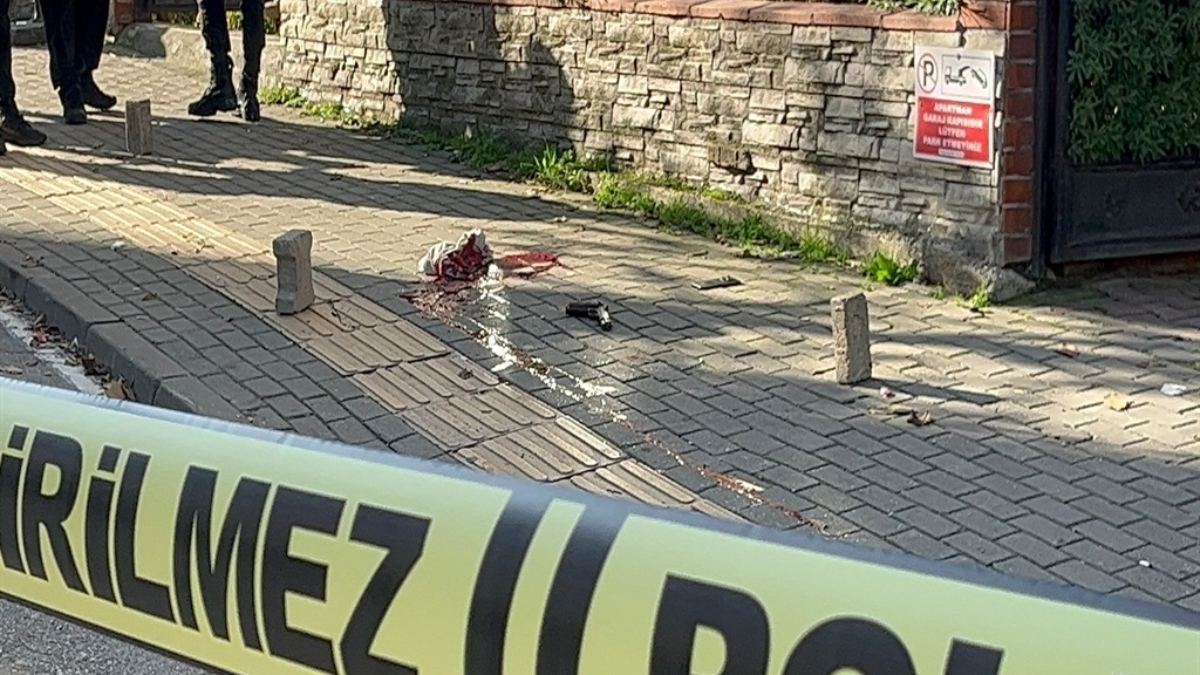 Bursa'da eski kız arkadaşını öldürdü