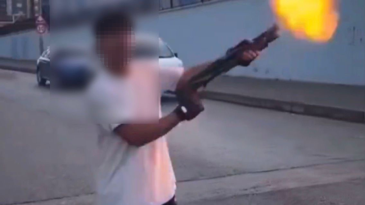 Gaziantep'te şok görüntüler: 3 şahıs pompalı tüfekle rastgele ateş açtı