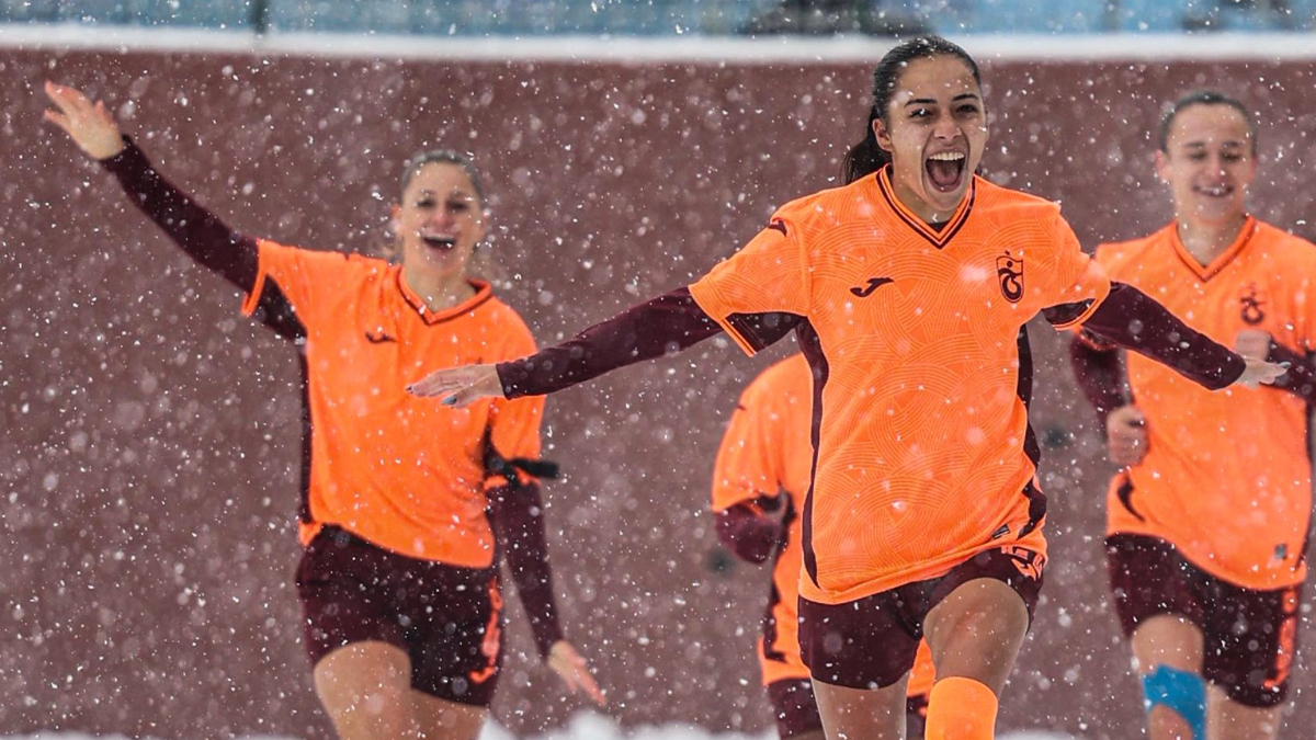 Trabzonspor, Hakkarigücü'nü iki golle geçti