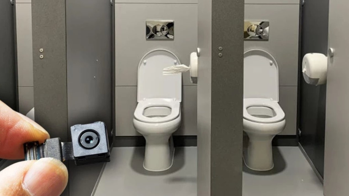 Adana'da okul tuvaletinde gizli kamera skandalı