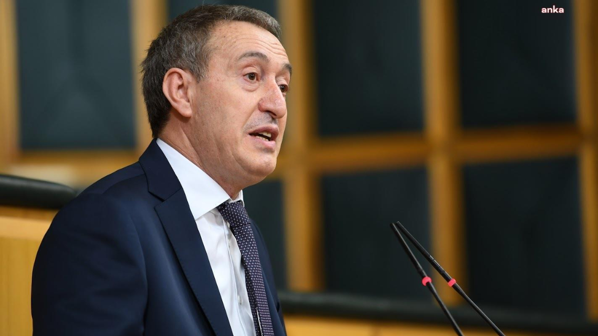 Tuncer Bakırhan'dan Bahçeli'ye: Tarihi bir sorumluluk alma cesareti gösterdi