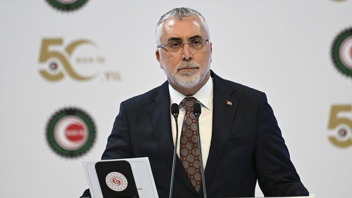 Vedat Işıkhan: Çalışanın hayatını güçlendirmeye, emeğinin hakkını korumaya kararlıyız