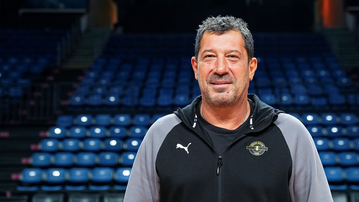 Ufuk Sarıca, başarı kıstaslarını açıkladı