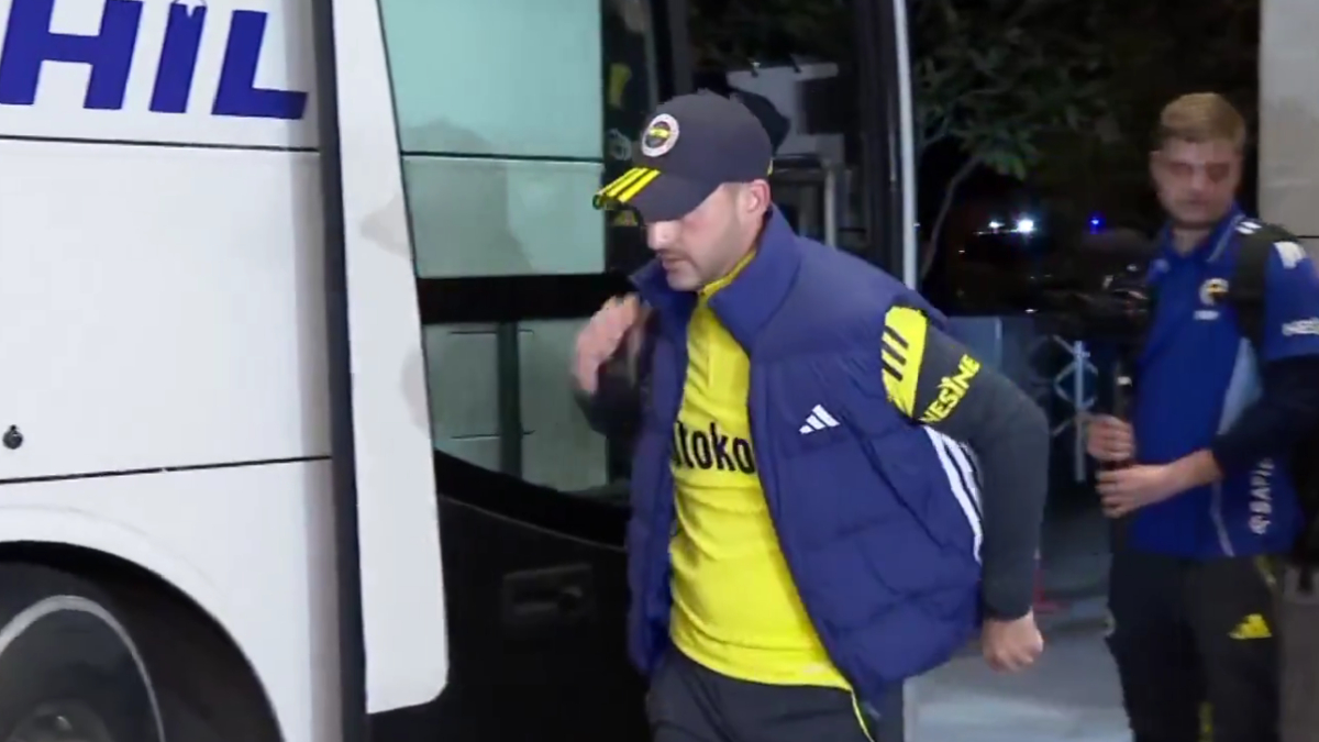 Fenerbahçe, Rizespor karşılaşması için Rize'ye geldi