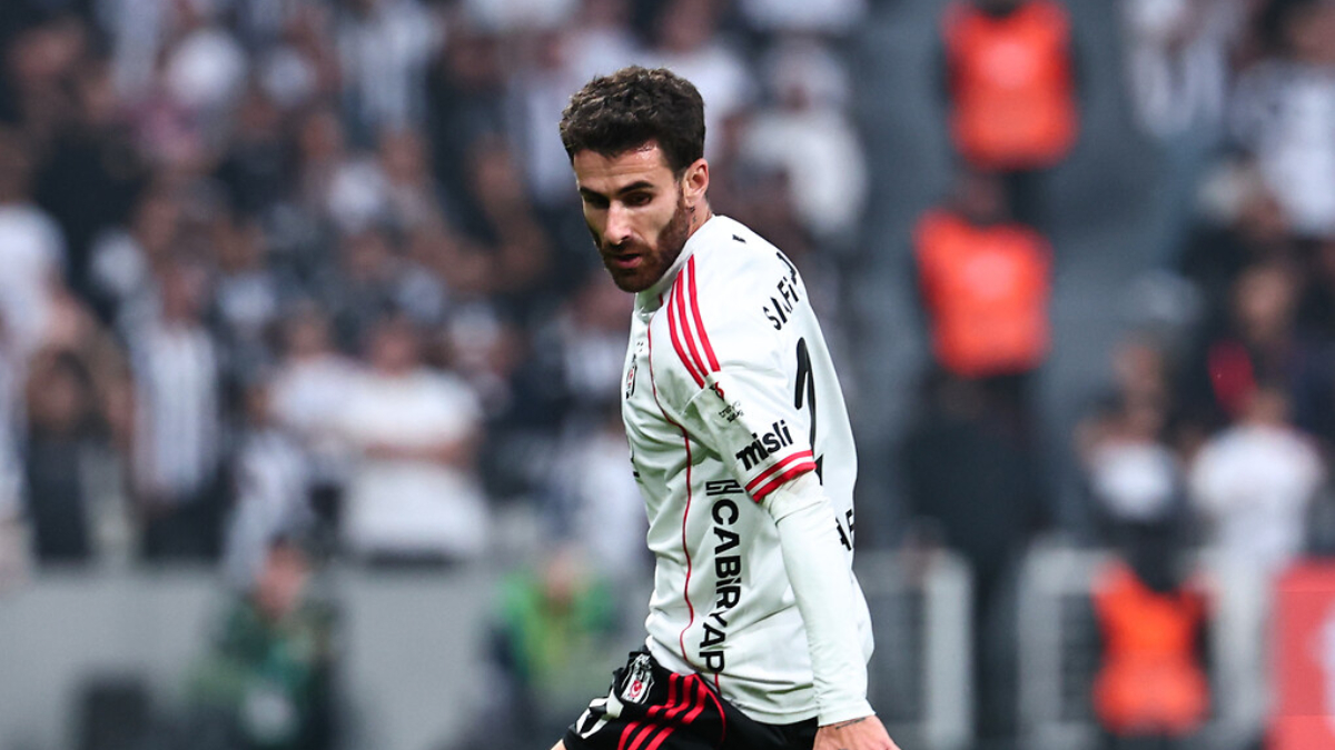 ESH Spor Beşiktaş taraftarına sordu: Rafa krizi hakkında ne düşünüyorsunuz?