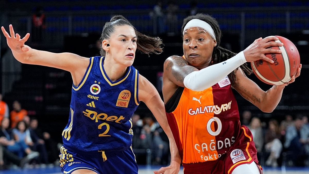 Kadınlar derbisinde Fenerbahçe, Galatasaray'ı devirdi