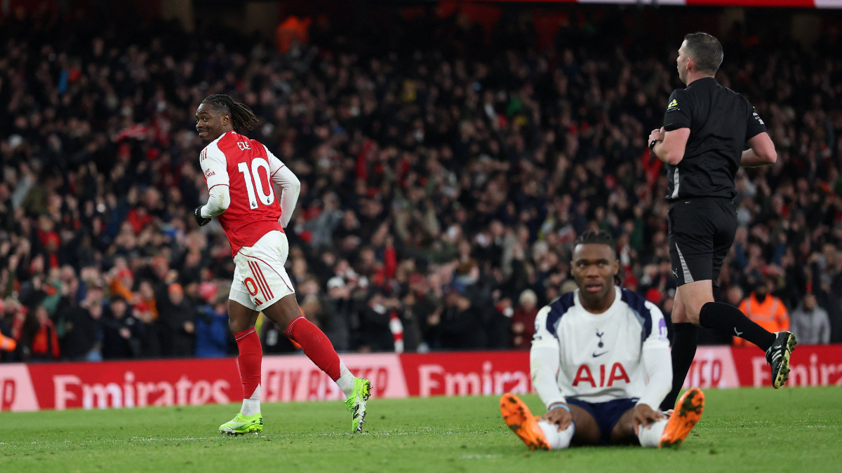 Arsenal, derbide Tottenham'ı 4 golle yıktı!