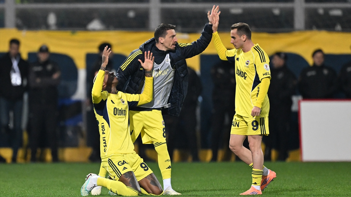 Fenerbahçe'nin son dönemde yükselen performansı dikkat çekiyor