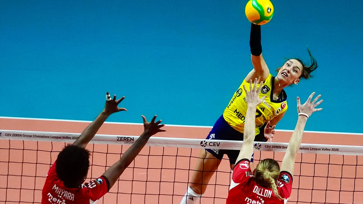 Fenerbahçe, Benfica'yı devirdi