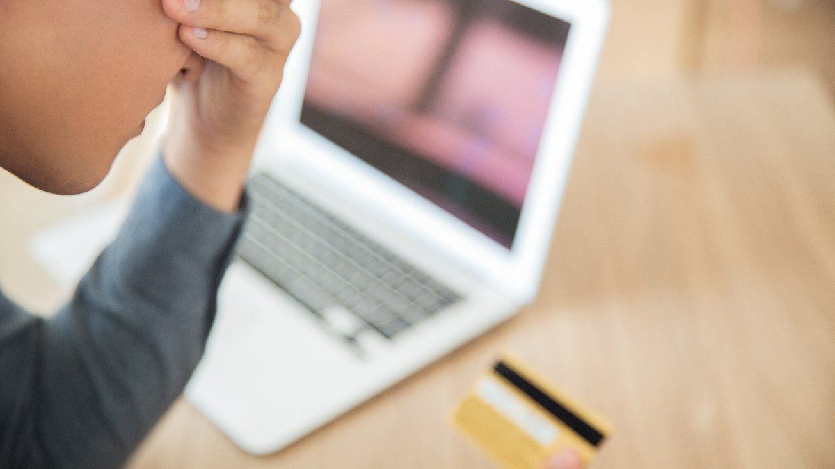 İndirimli cumada fırsat ve sınırlı stok tuzaklarına dikkat