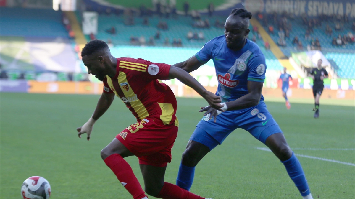 Kayserispor'a Rizespor karşısında tek gol yetti
