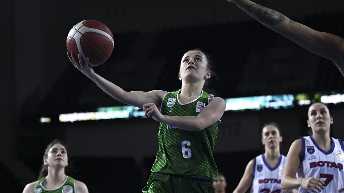 Kocaeli Kadın Basketbol Takımı'nın tüm maçları 20-0 kabul edildi