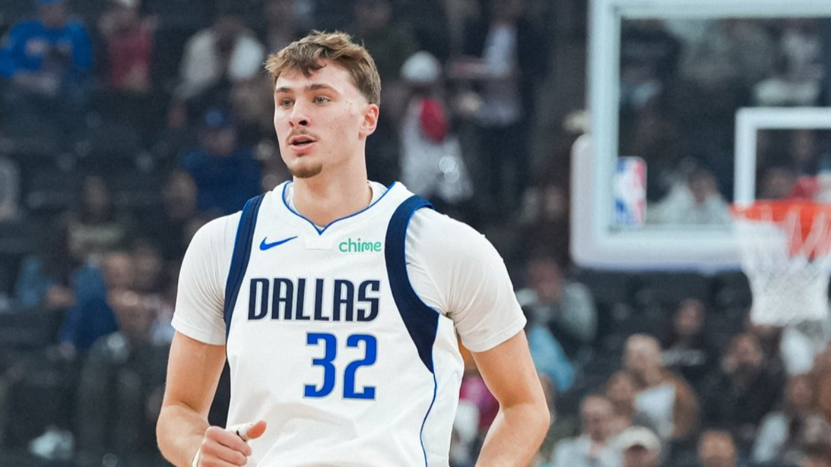Cooper Flagg, Mavericks'in Clippers'ı yendiği maçta tarihe geçti