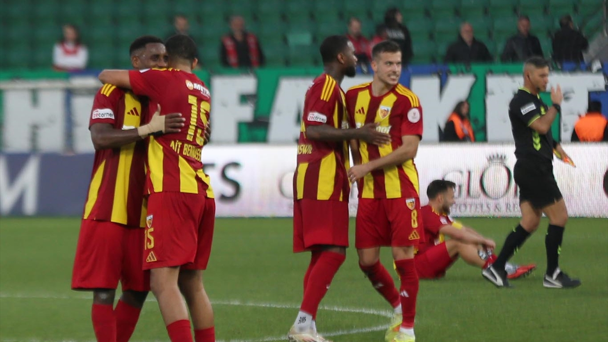 Kayserispor deplasmanda 240 gün sonra galip geldi